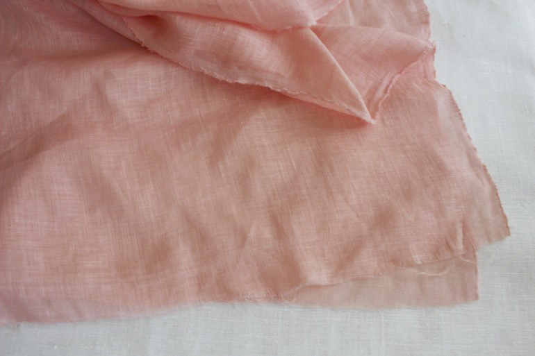 LINNET Natural dye Linen ナチュラル・ダイ・リネン 